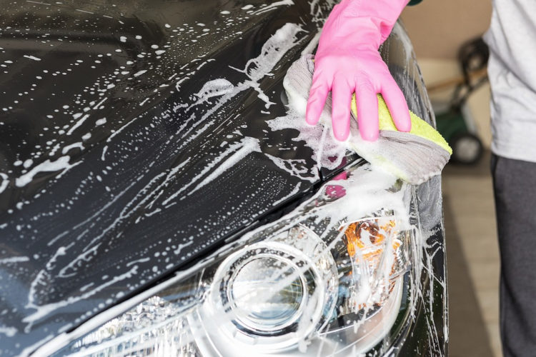 Fahrzeug-Pflege nicht vergessen