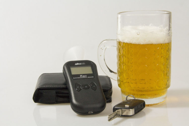 Mit wie viel Promille darf man Auto fahren?