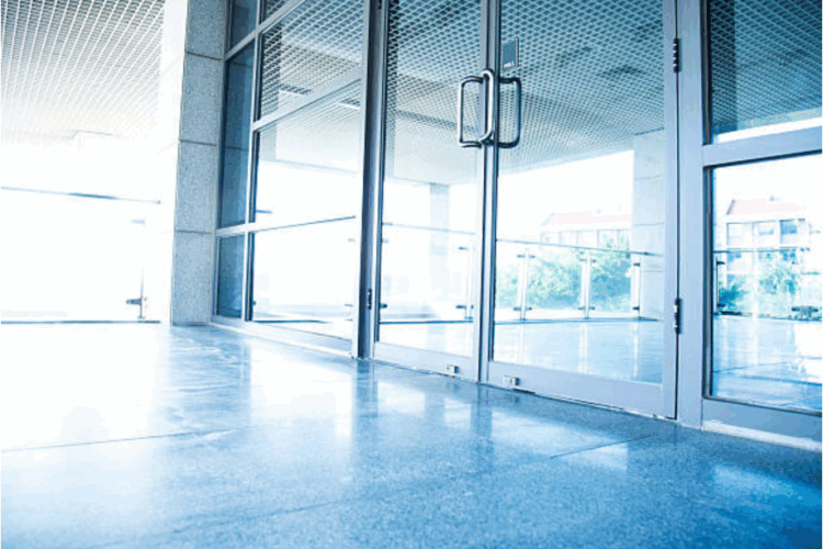 Wie die richtige Haustür den Charakter Ihres Hauses betont